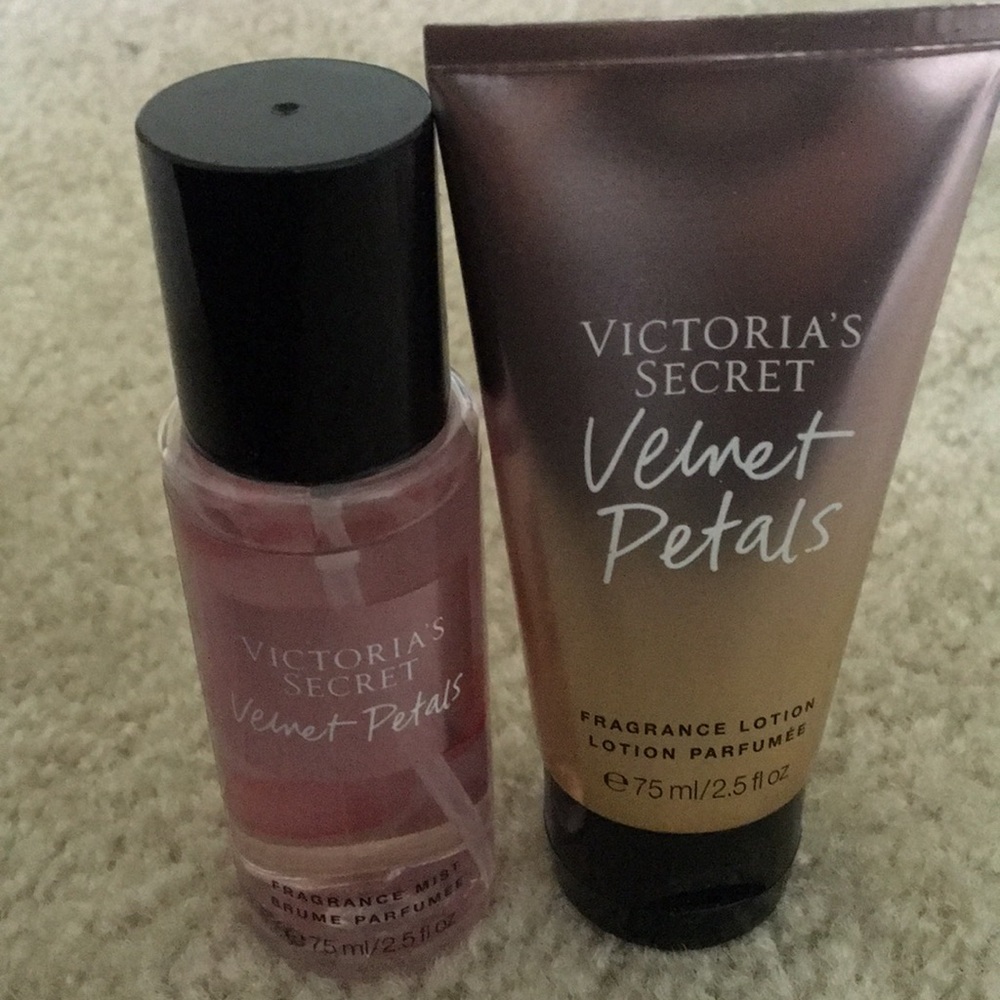 Victoria secret Velvet Petals